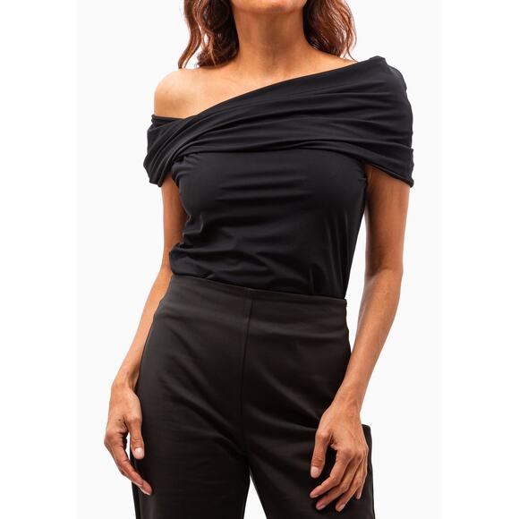 Rohe ASYMMETRICAL OFF SHOULDER
TOP I NOIR
$250.00
NWT - Picture 2 of 10